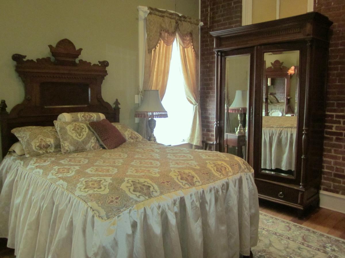Baer House Inn ヴィックスバーグ エクステリア 写真