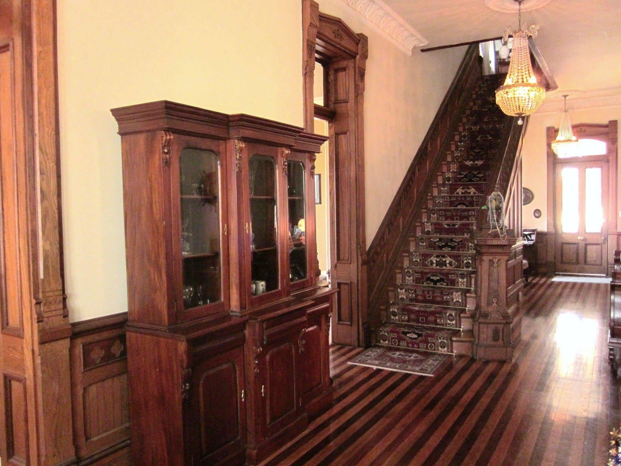 Baer House Inn ヴィックスバーグ エクステリア 写真