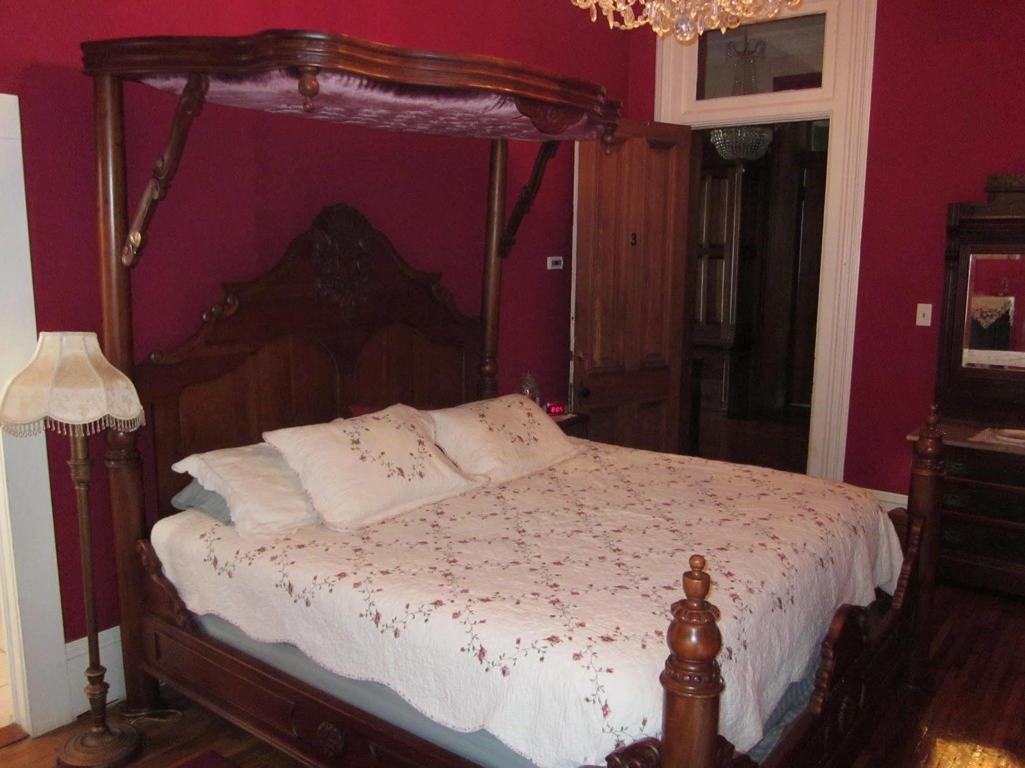 Baer House Inn ヴィックスバーグ エクステリア 写真